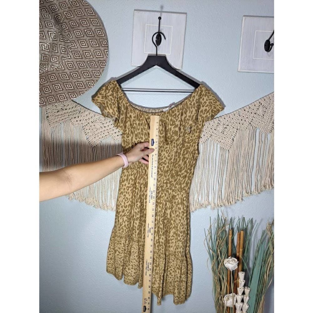 Leopard Print Off Shoulder Dress - Picture 3 of 15